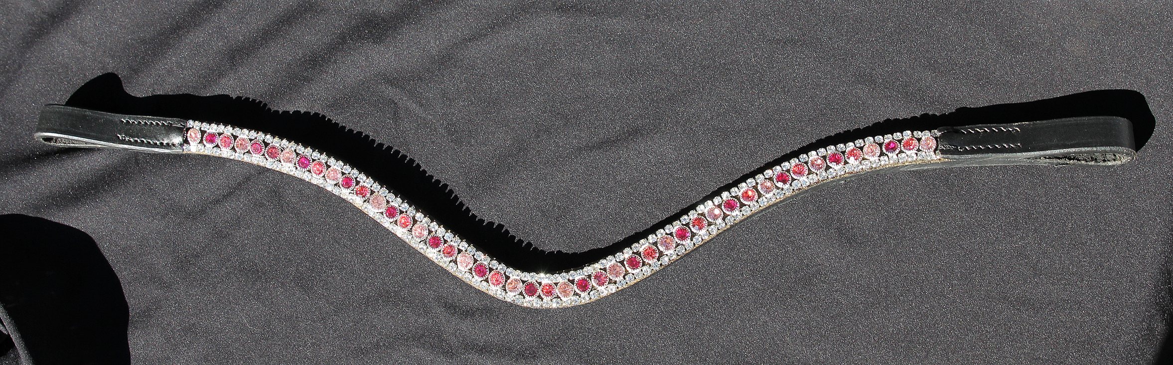 Otsapanta — Pinkki strassi — kuva 1